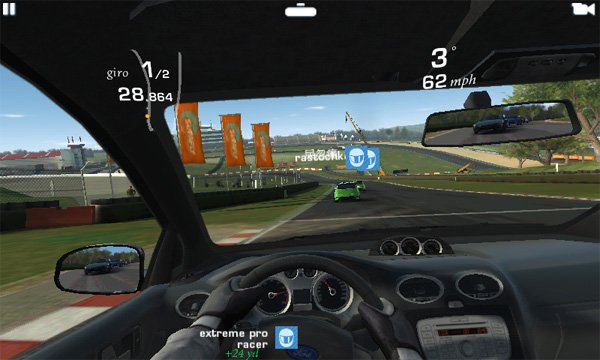 Real Racing 3 (2)