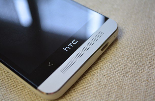 htc-one-sotto-613x400