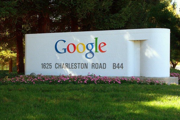 USA 2005 (October 6th) California, Mountain View, Google Headqua