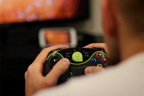 green-throttle-games-android-console-0
