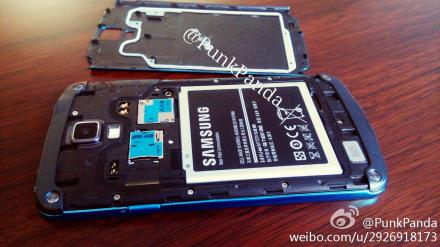 samsung-galaxy-s4-active-09