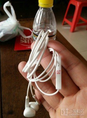 OnePlus_One_earphones_1