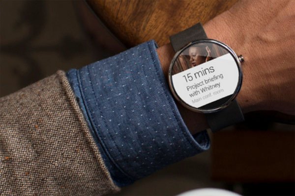 Moto 360