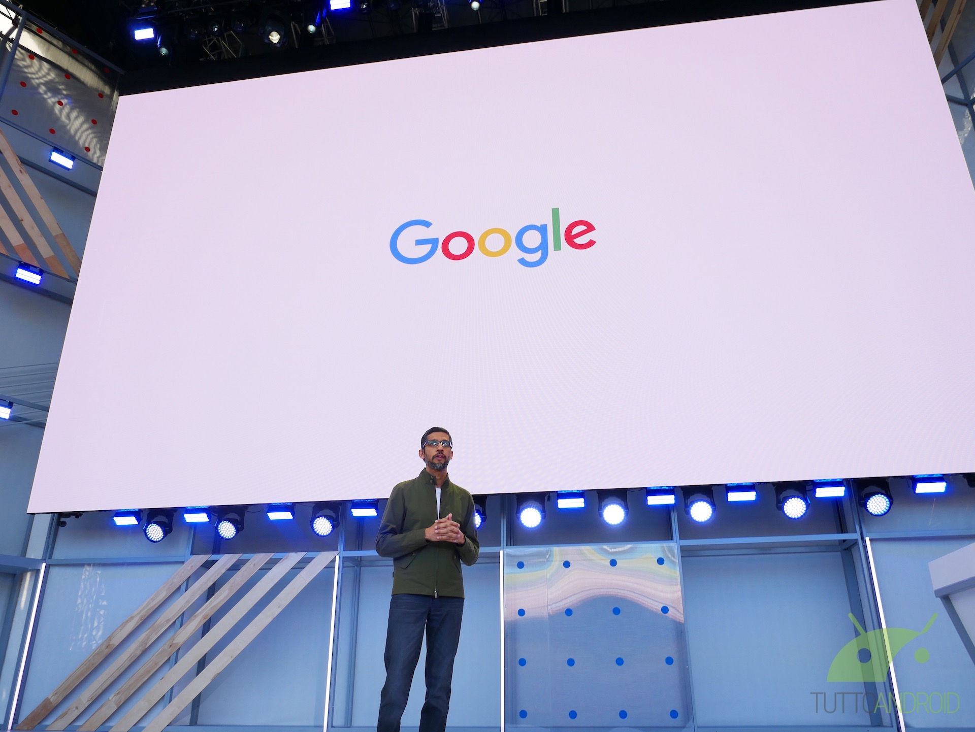 Sundar Pichai palco