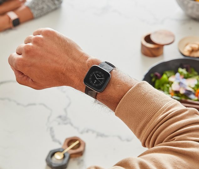 Fitbit Versa 2