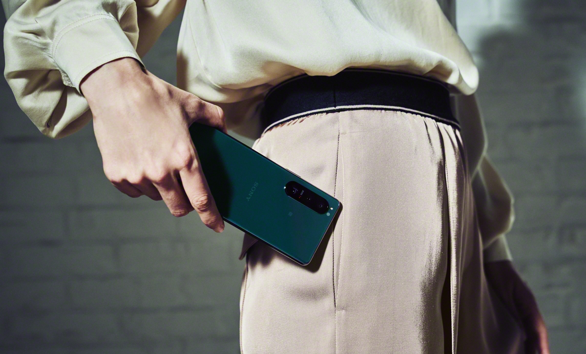 Sony Xperia 5 III copertina