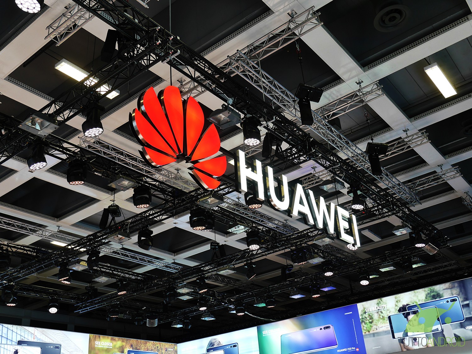 logo Huawei