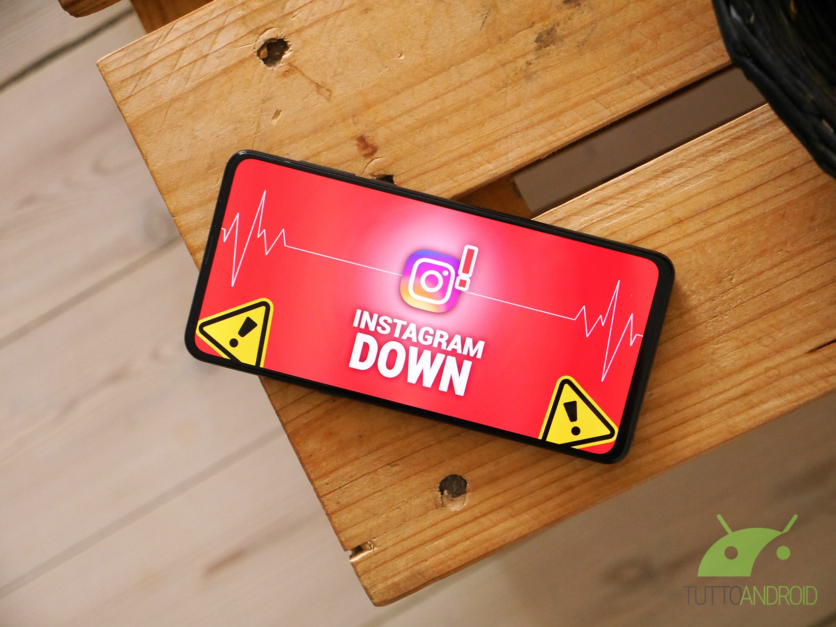 Instagram down non funziona malfunzionamento 
