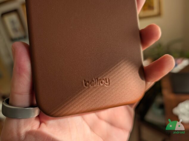 Recensione Bellroy Leather Pixel Case - Google Pixel 10 Pro XL