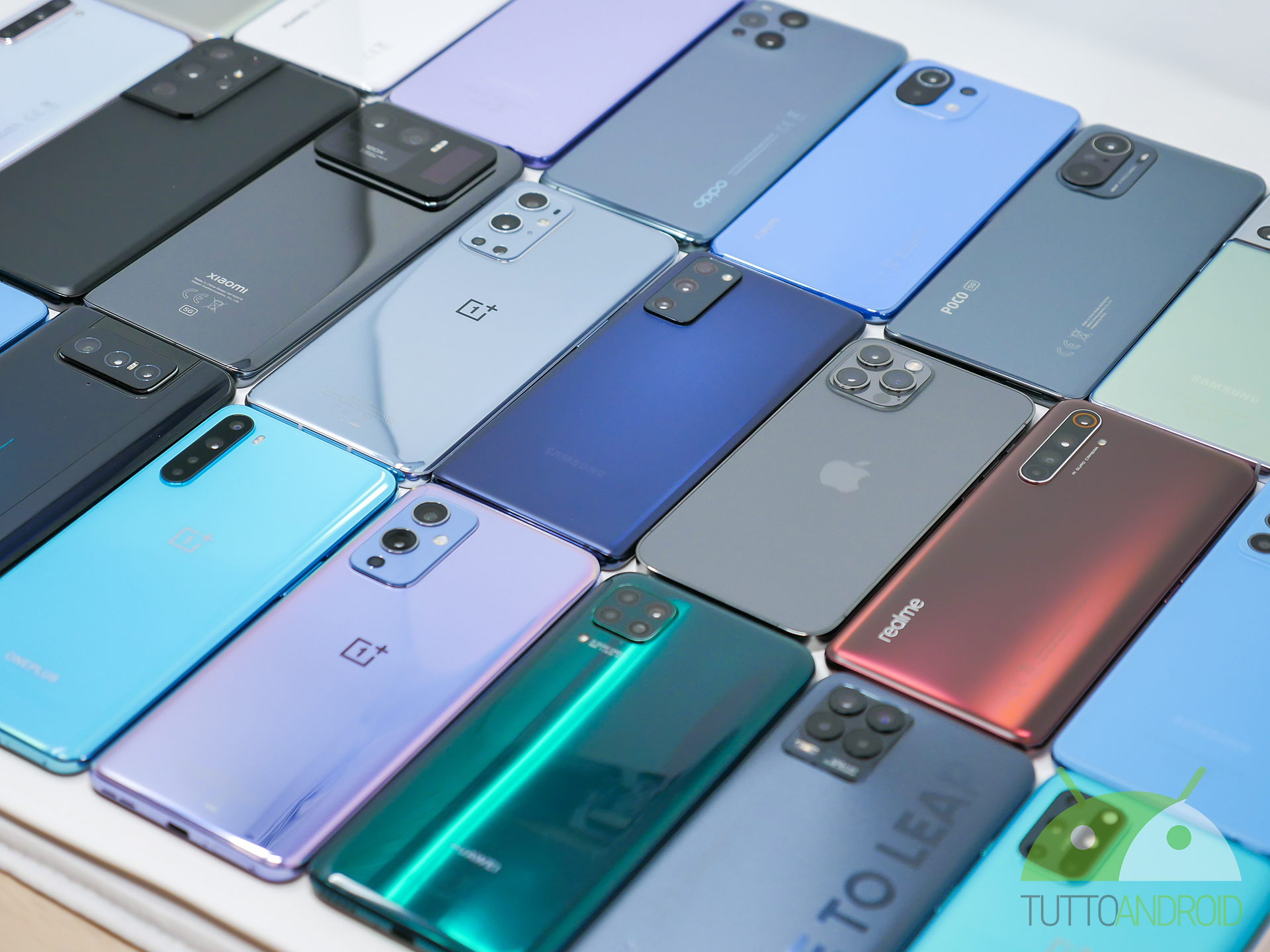 Tanti smartphone android 