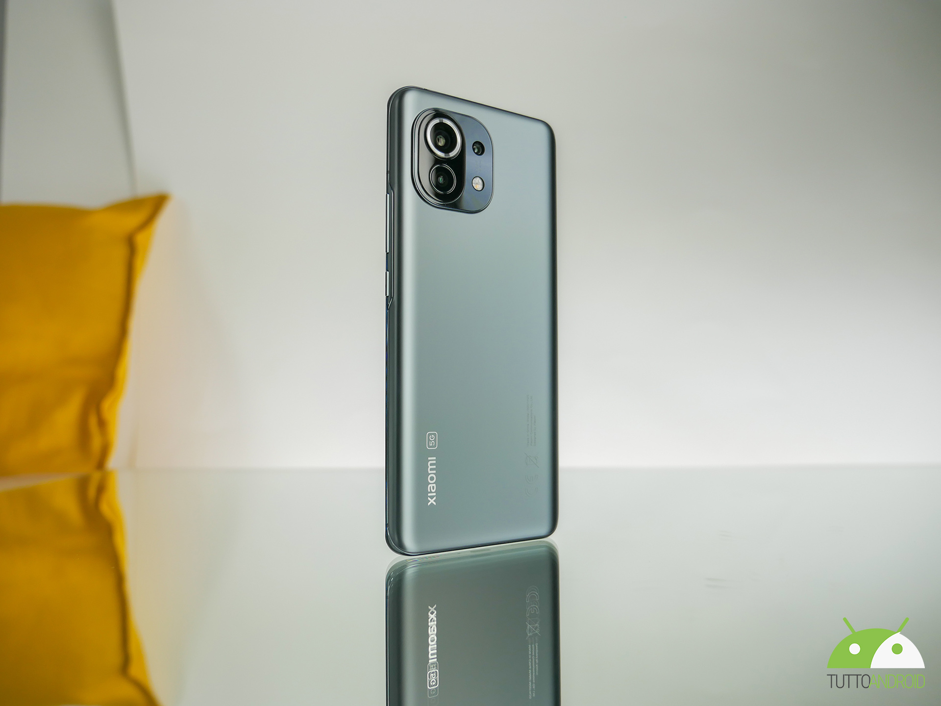 Xiaomi mi11 5g retro 