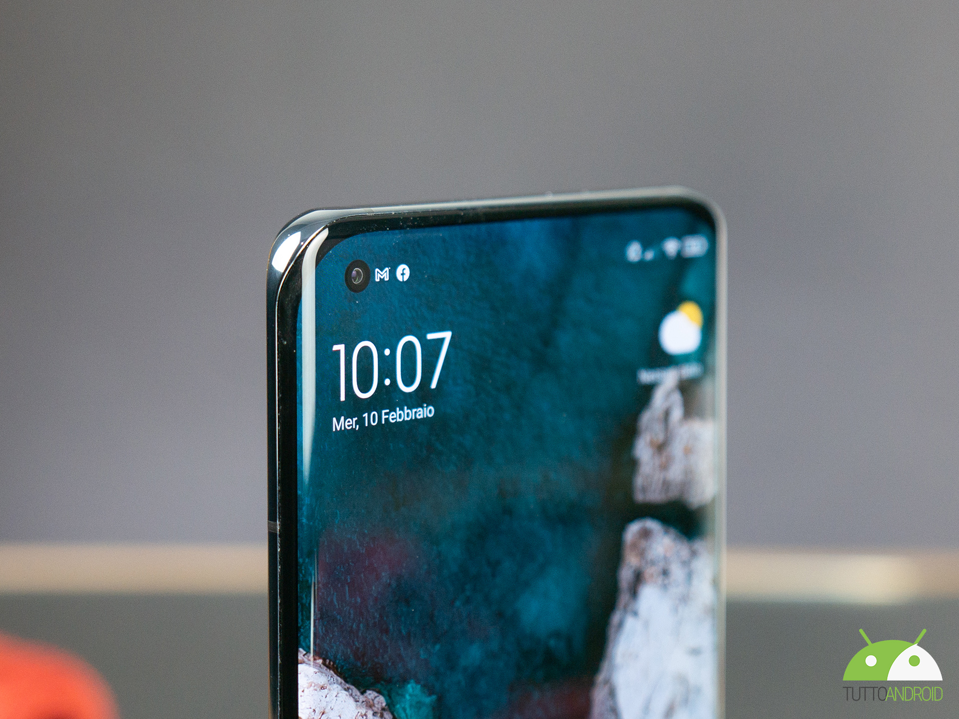 Xiaomi mi11 fotocamera frontale